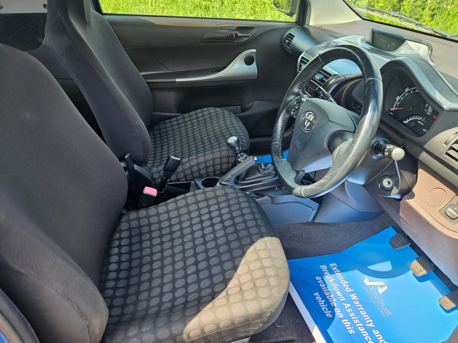 Used Toyota IQ 2011 for sale - 76119502: Photo 7