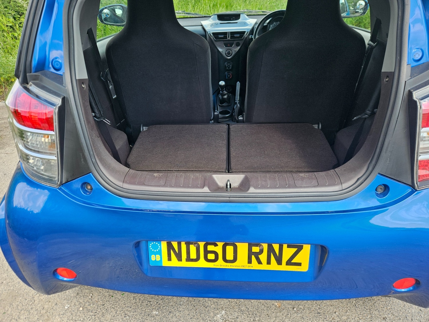 Used Toyota IQ 2011 for sale - 76119502: Photo 9