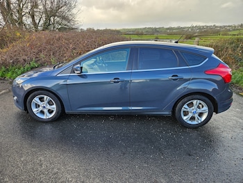 Used Ford Focus 2013 for sale - 77011802: Photo