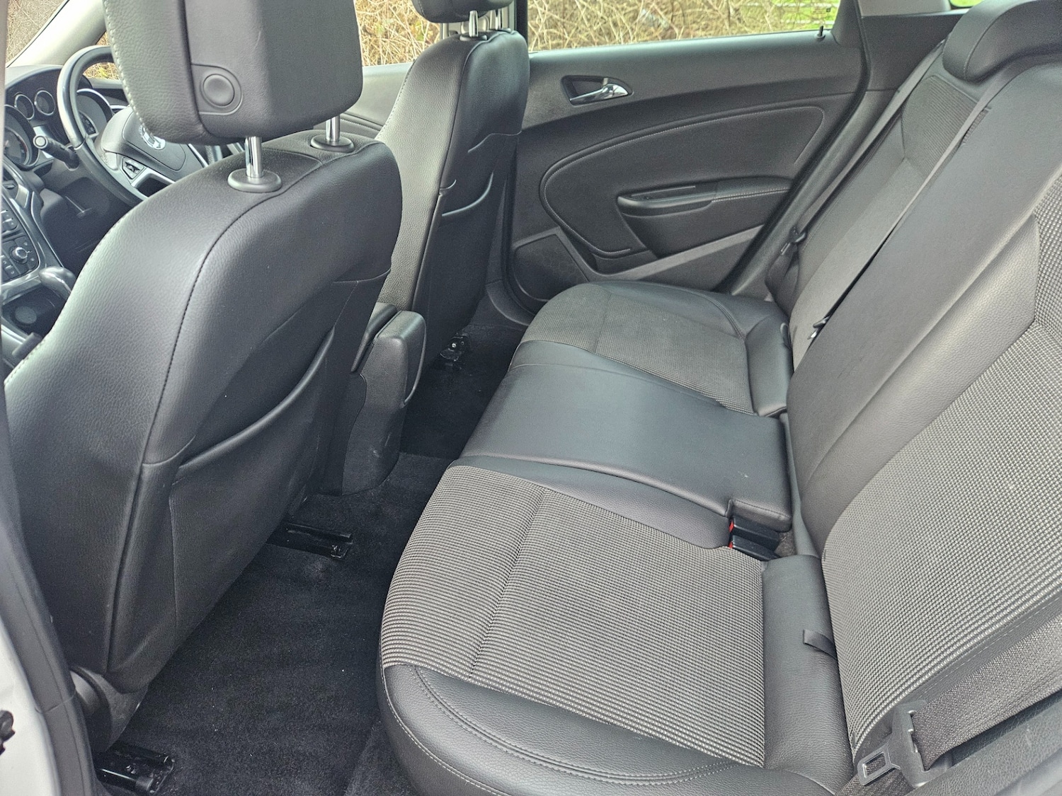 Used Vauxhall Astra 2013 for sale - 77379464: Photo 10