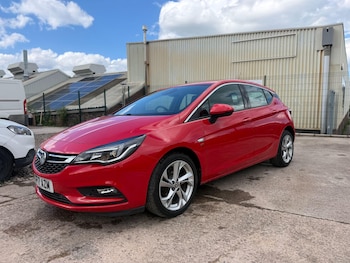 Used Vauxhall Astra 2017 for sale - 79011972: Photo