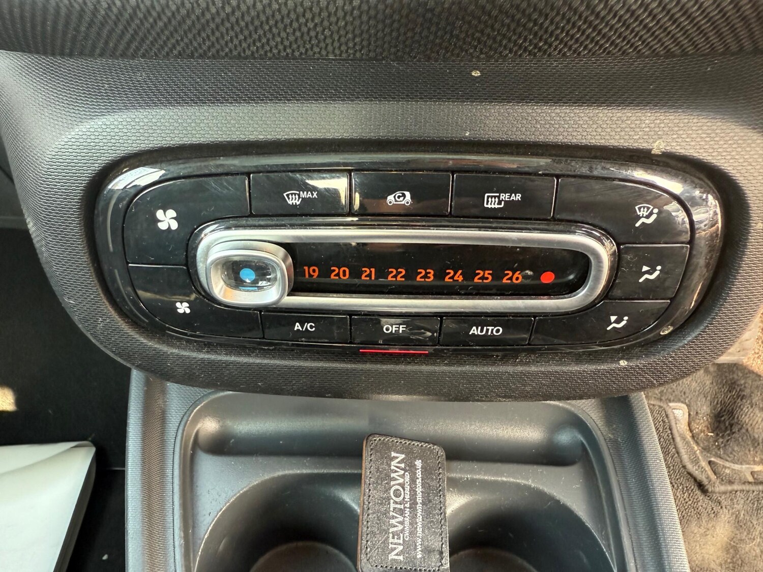 Used smart fortwo 2016 for sale - 76581331: Photo 21