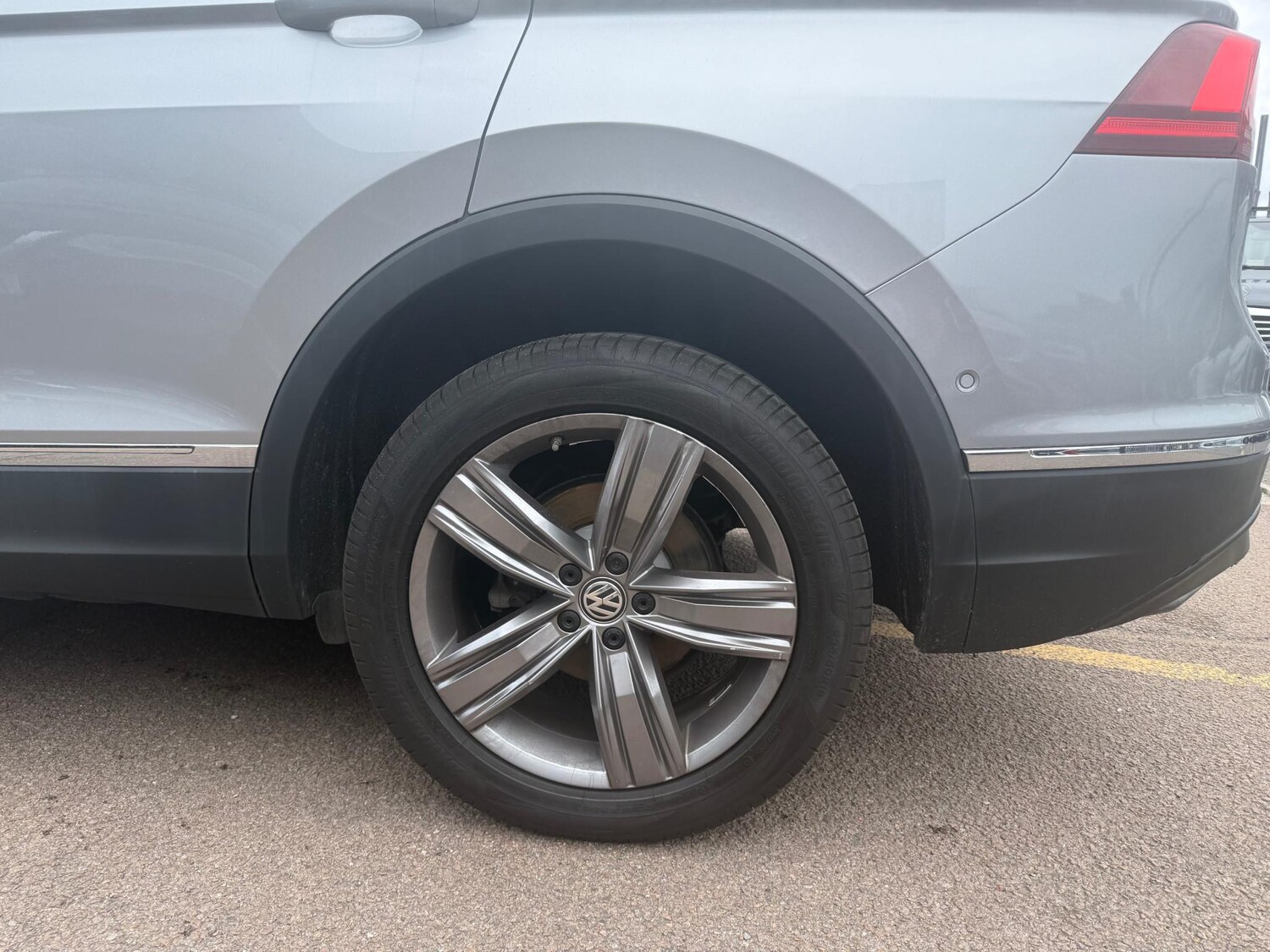 Used Volkswagen Tiguan Allspace 2021 for sale - 76581330: Photo 11