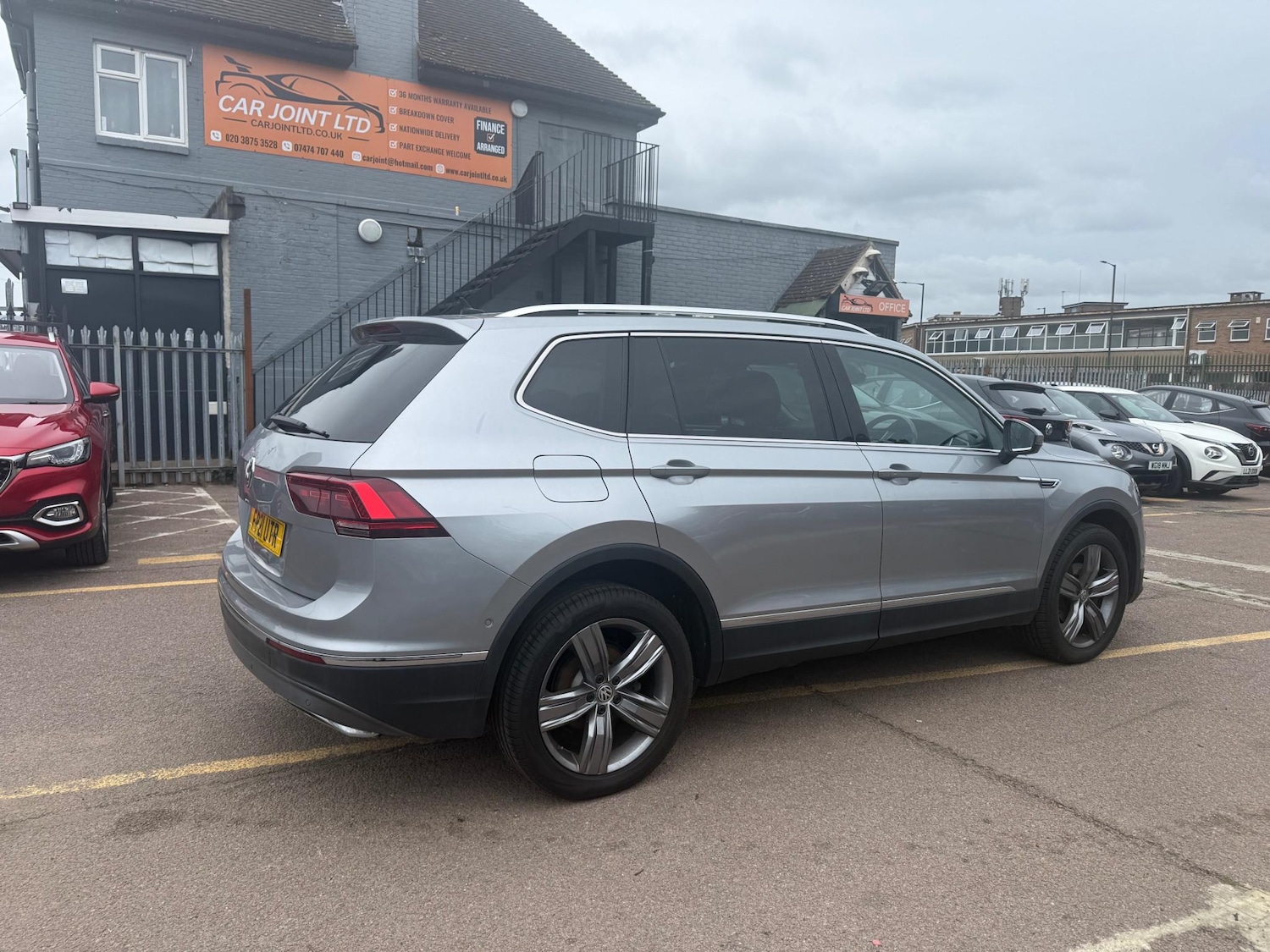 Used Volkswagen Tiguan Allspace 2021 for sale - 76581330: Photo 2