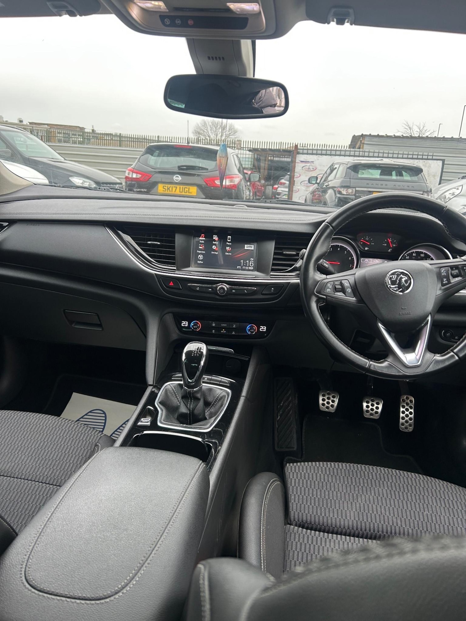 Used Vauxhall Insignia 2017 for sale - 76972507: Photo 12