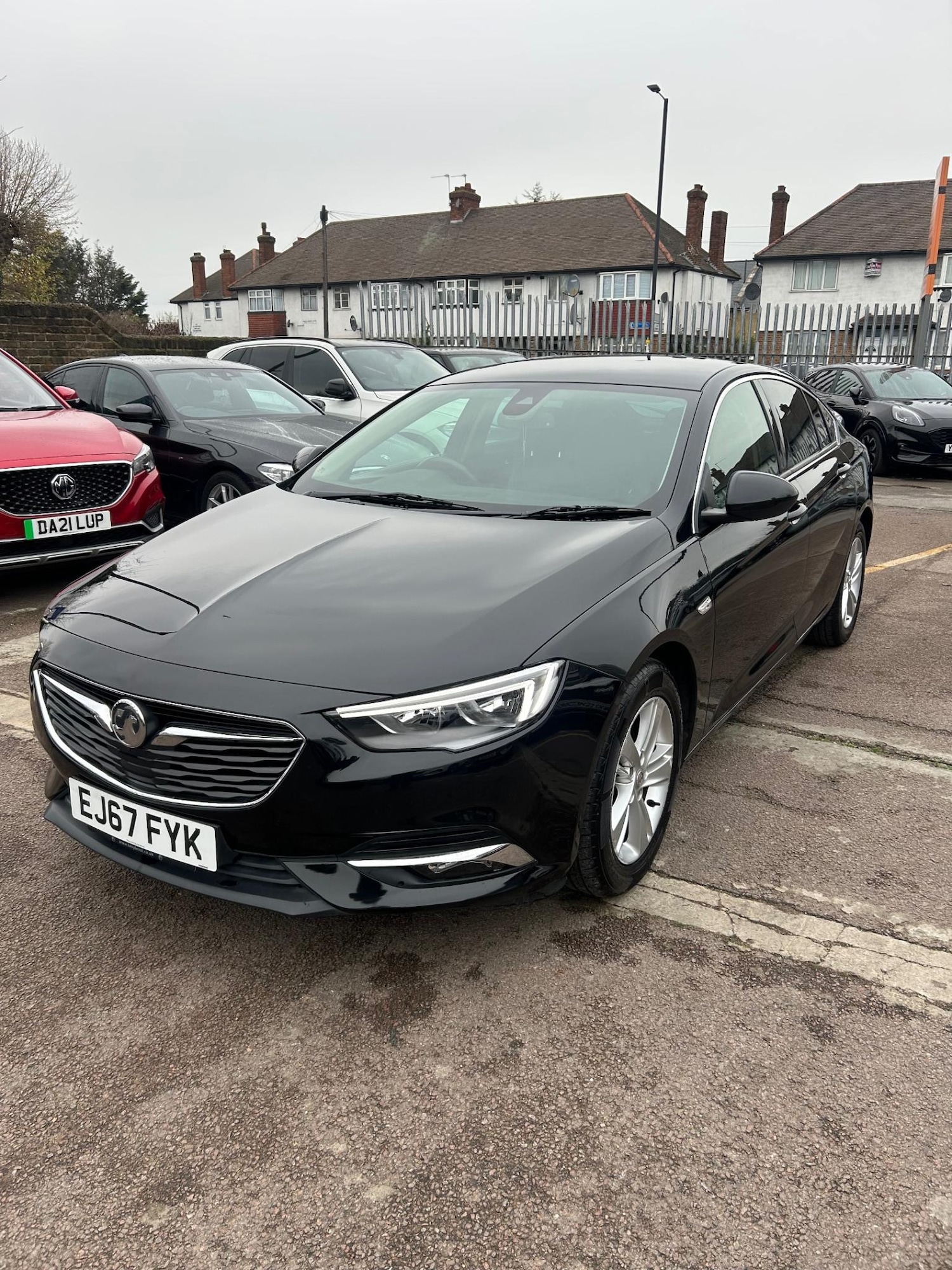 Used Vauxhall Insignia 2017 for sale - 76972507: Photo 3