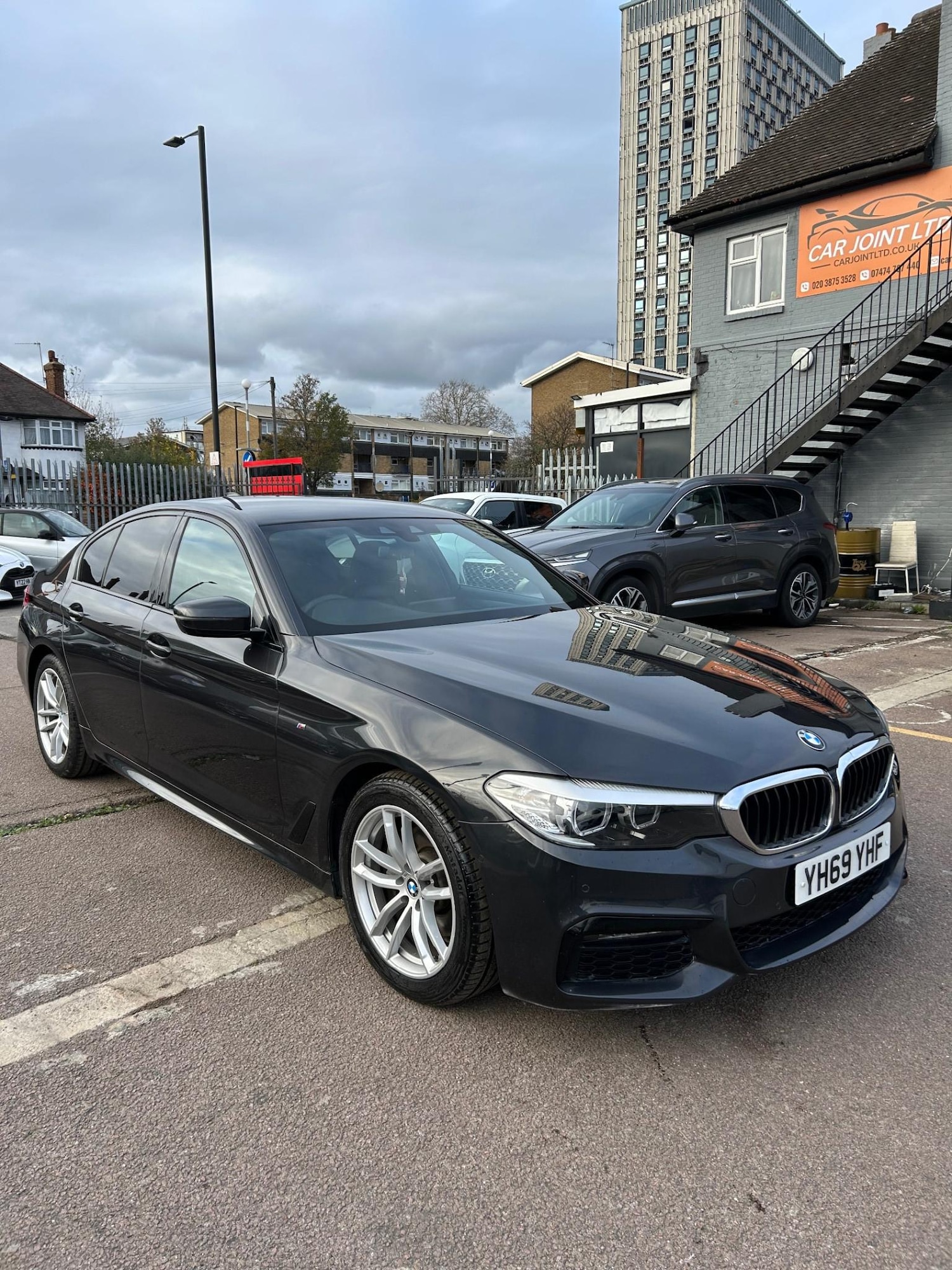 Used BMW 5 Series 2019 for sale - 76595554: Photo 1