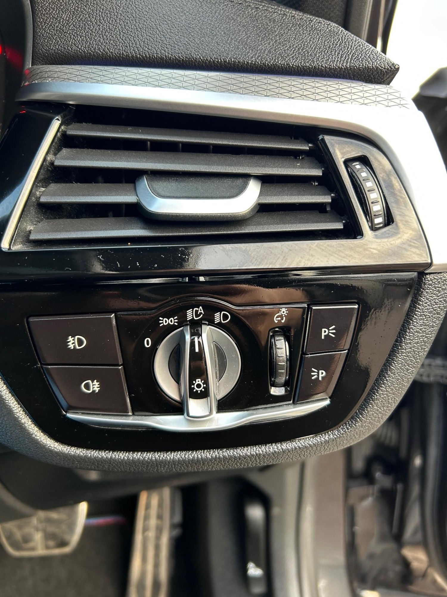 Used BMW 5 Series 2019 for sale - 76595554: Photo 19