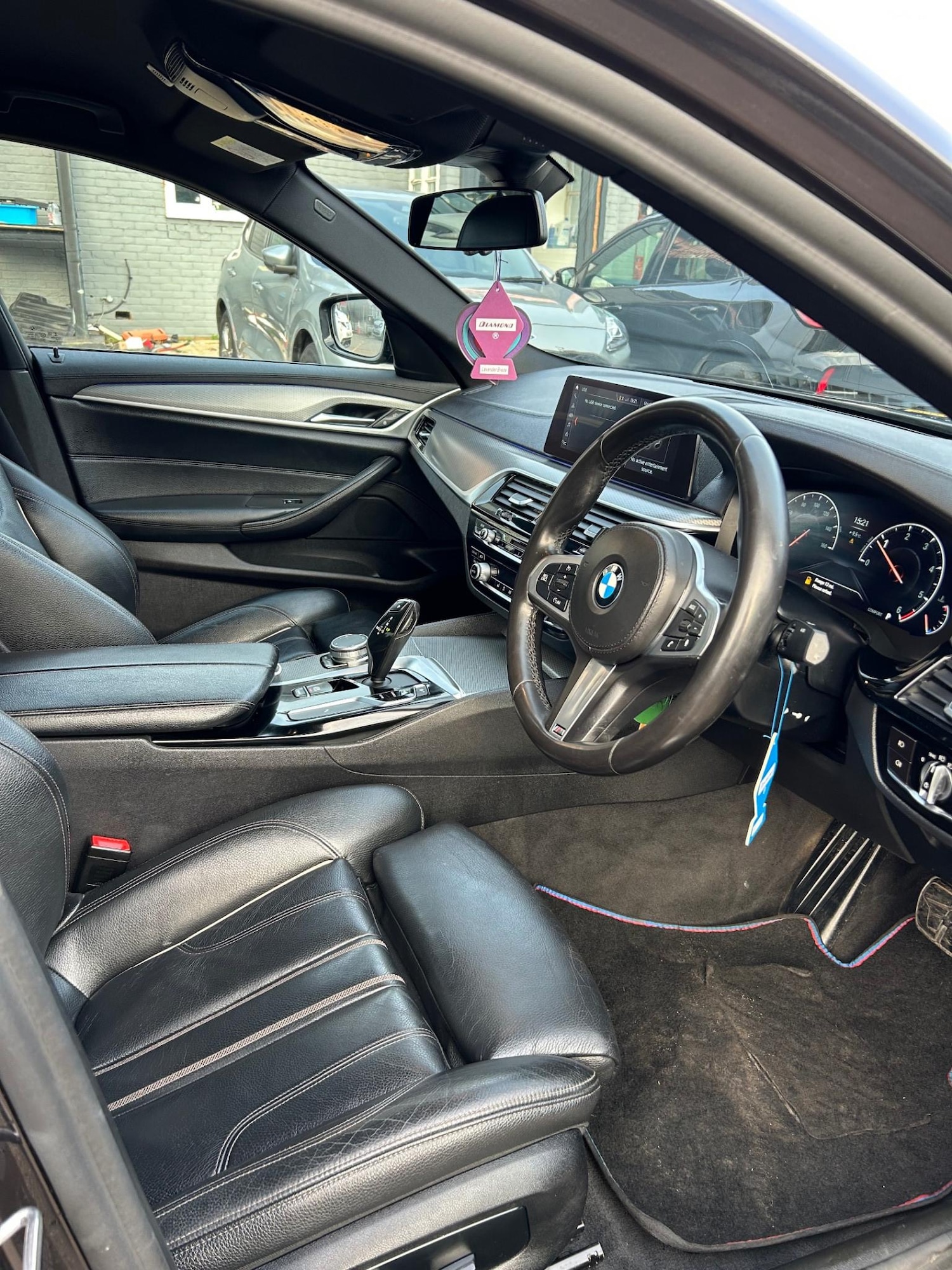 Used BMW 5 Series 2019 for sale - 76595554: Photo 8