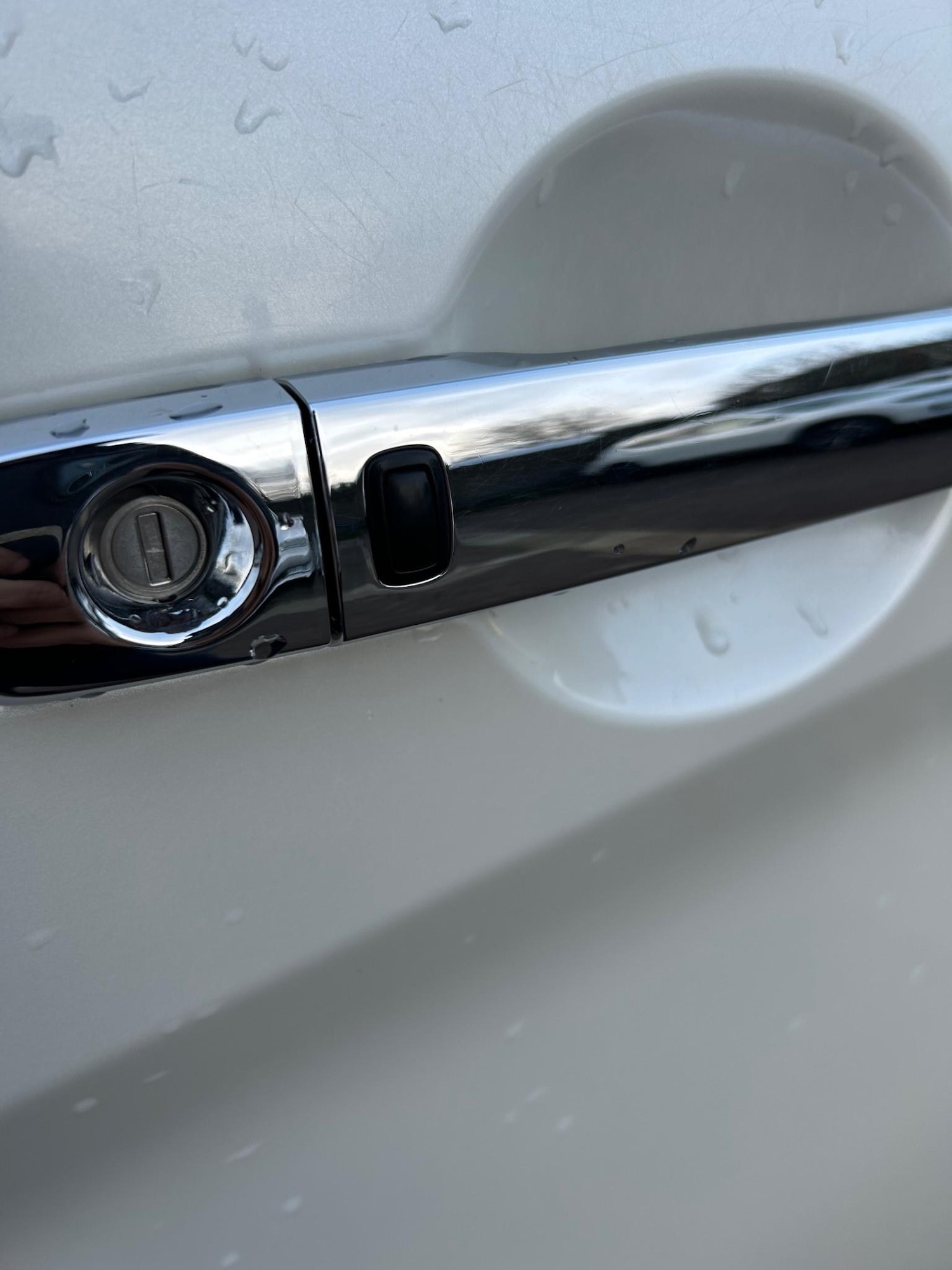 Used Nissan Serena 2025 for sale - 77037072: Photo 18