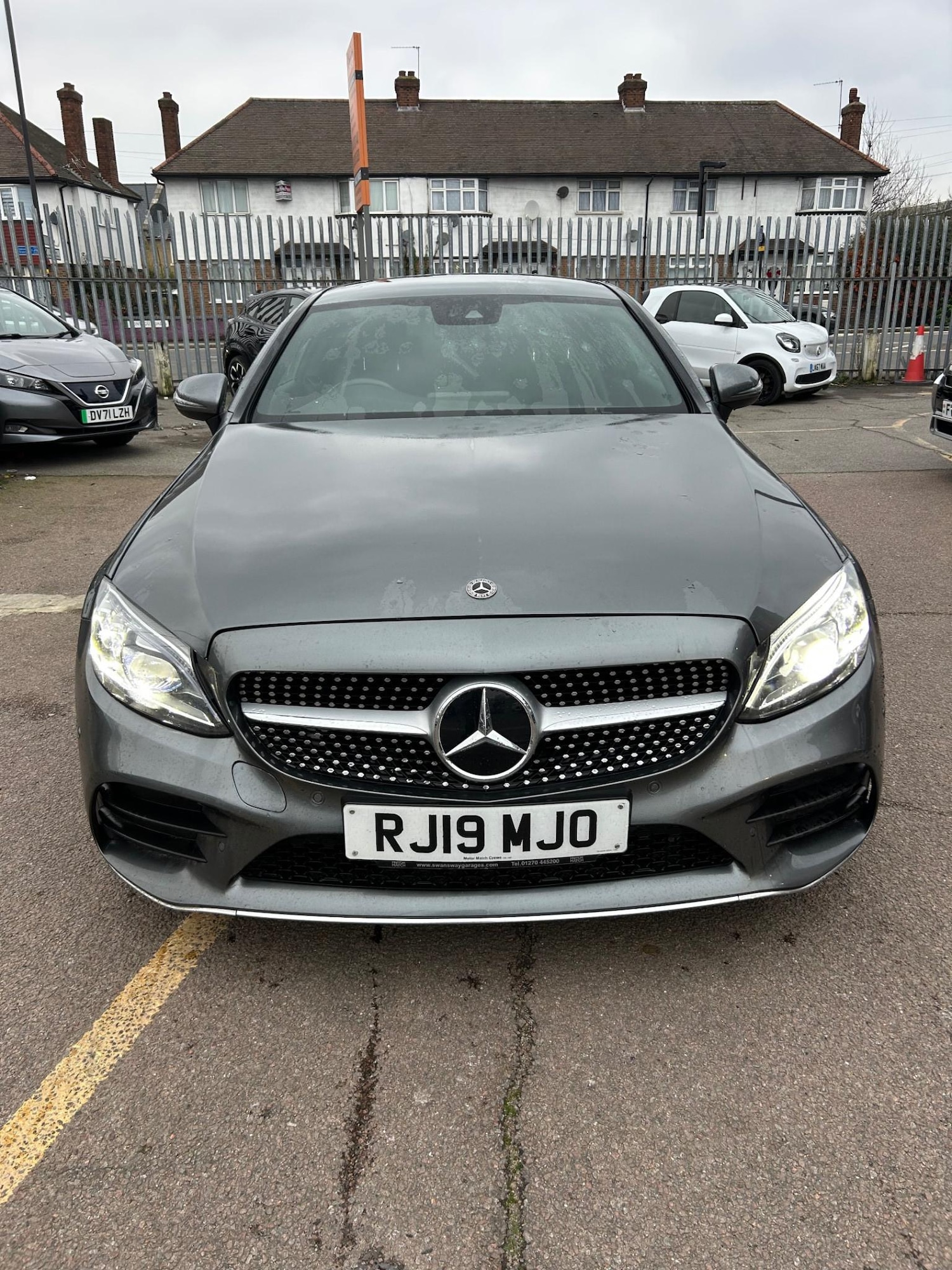 Used Mercedes-Benz C Class 2019 for sale - 77037067: Photo 2
