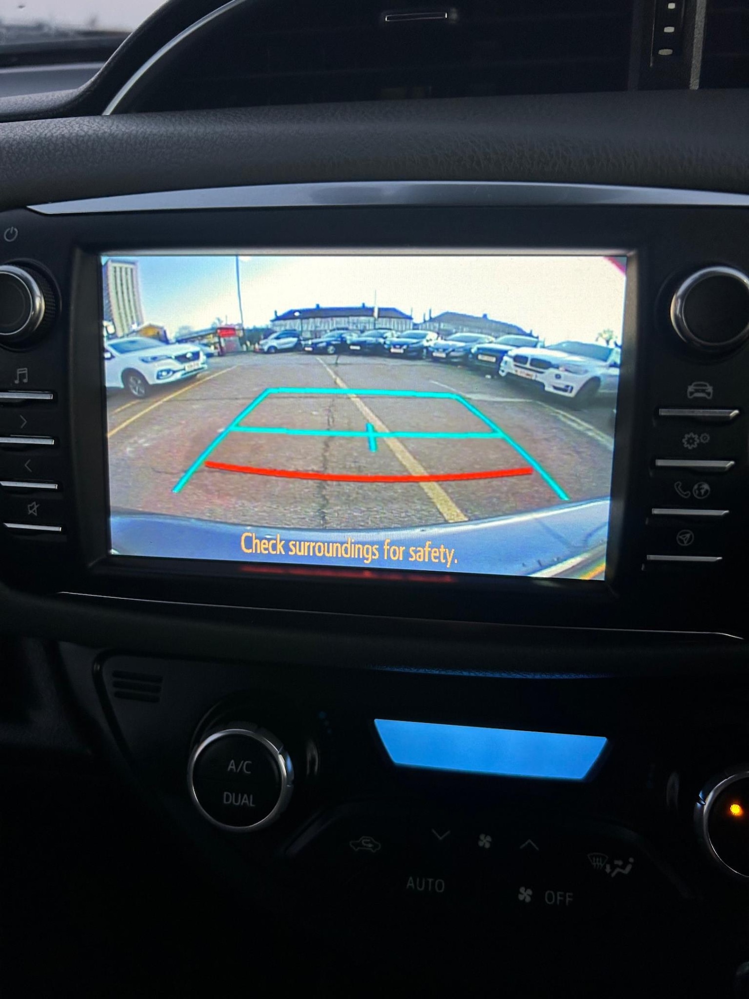 Used Toyota Yaris 2020 for sale - 76895961: Photo 12