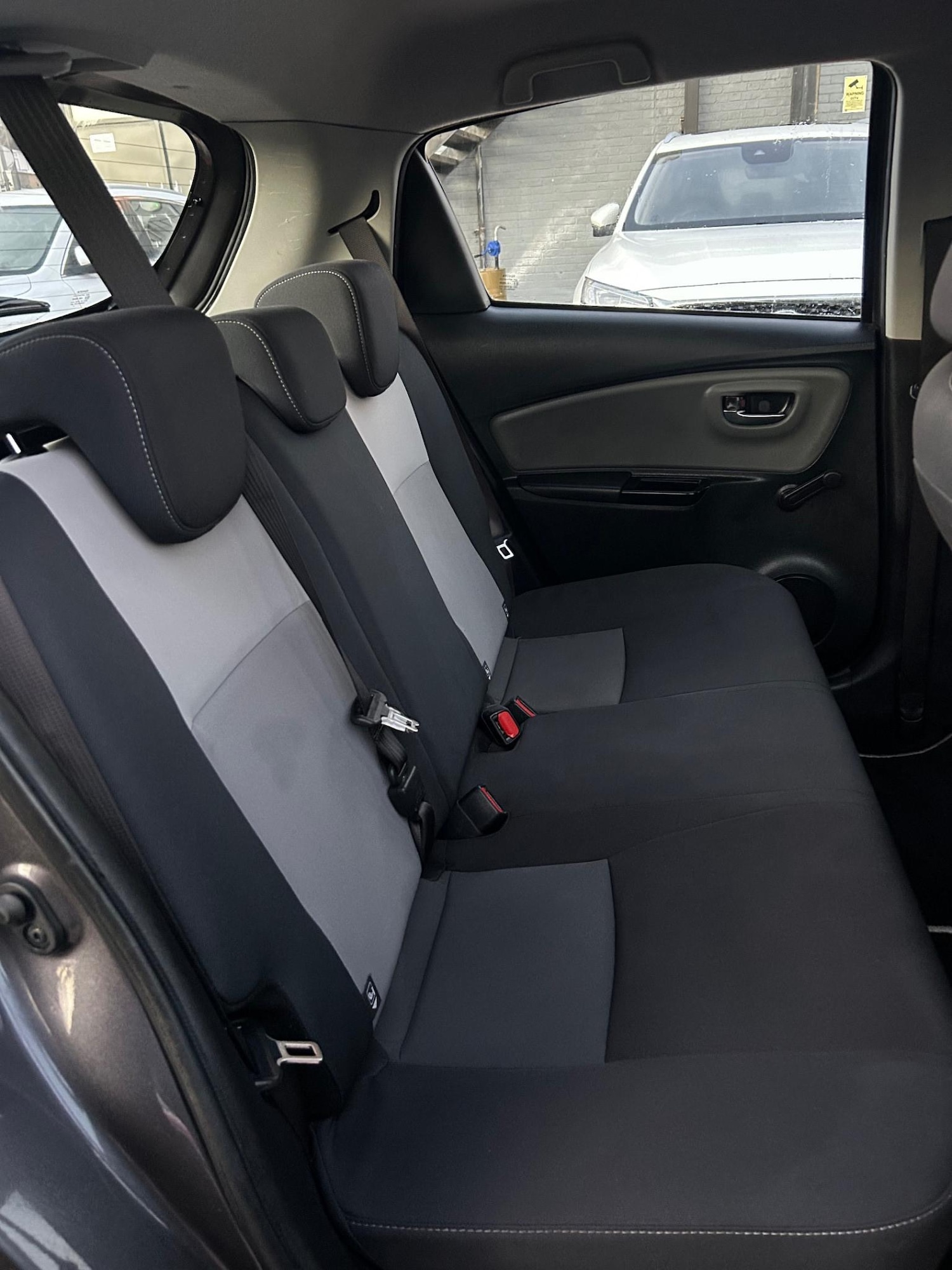 Used Toyota Yaris 2020 for sale - 76895961: Photo 14