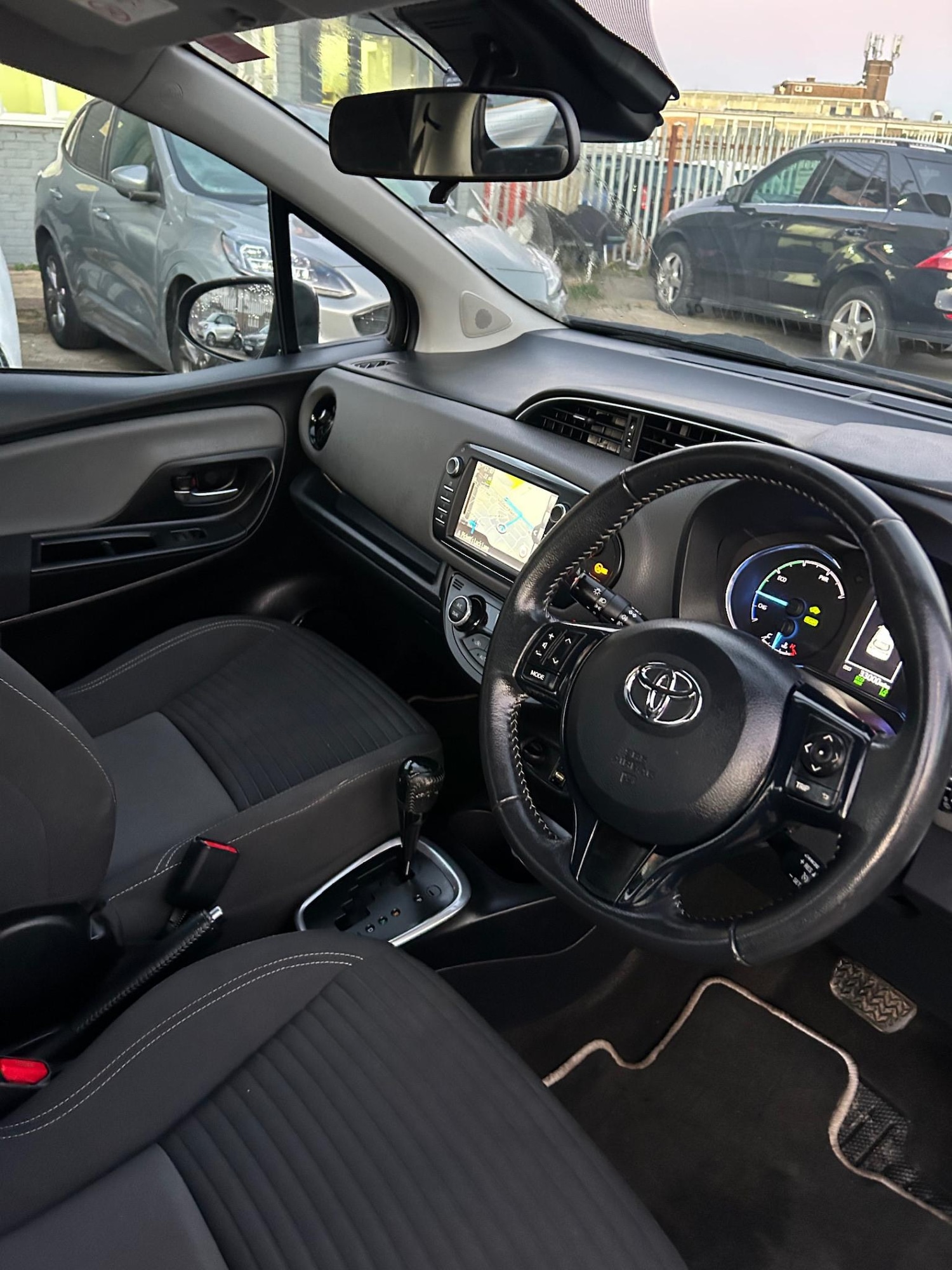 Used Toyota Yaris 2020 for sale - 76895961: Photo 8