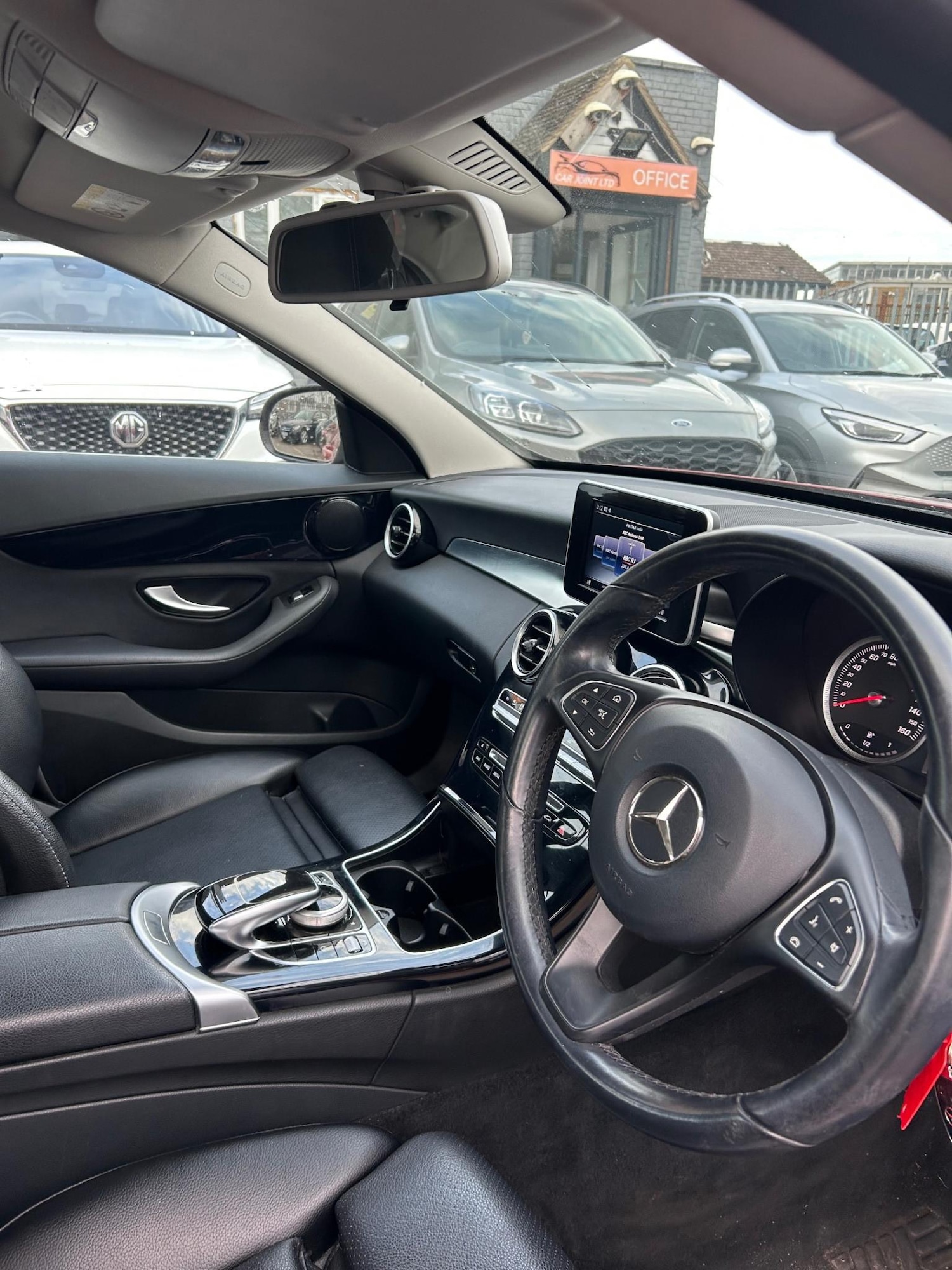 Used Mercedes-Benz C Class 2016 for sale - 76836420: Photo 10