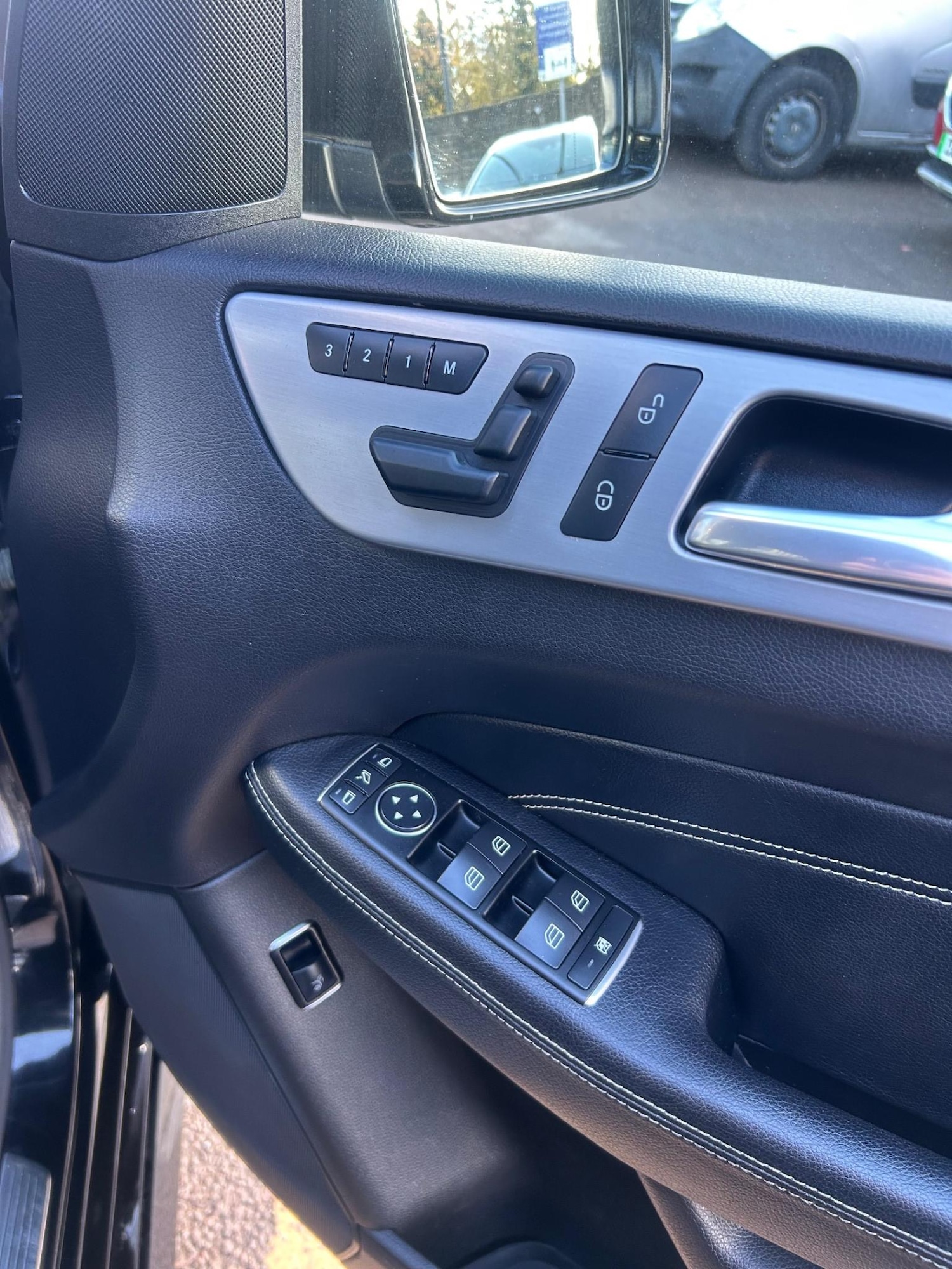 Used Mercedes-Benz M Class 2014 for sale - 76581322: Photo 14