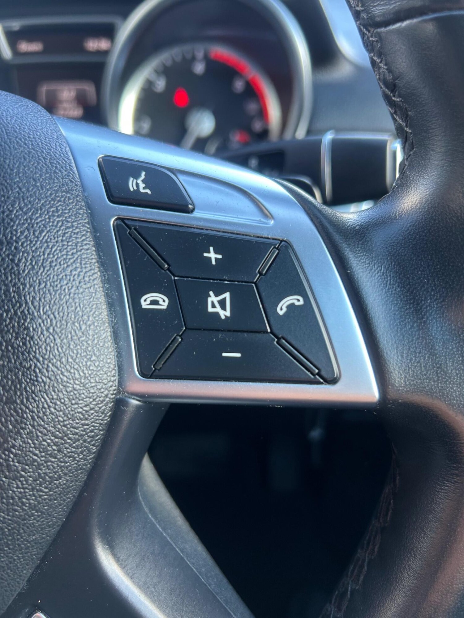 Used Mercedes-Benz M Class 2014 for sale - 76581322: Photo 16