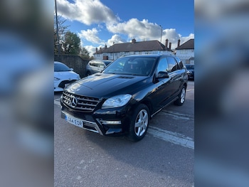 Used Mercedes-Benz M Class 2014 for sale - 76581322: Photo