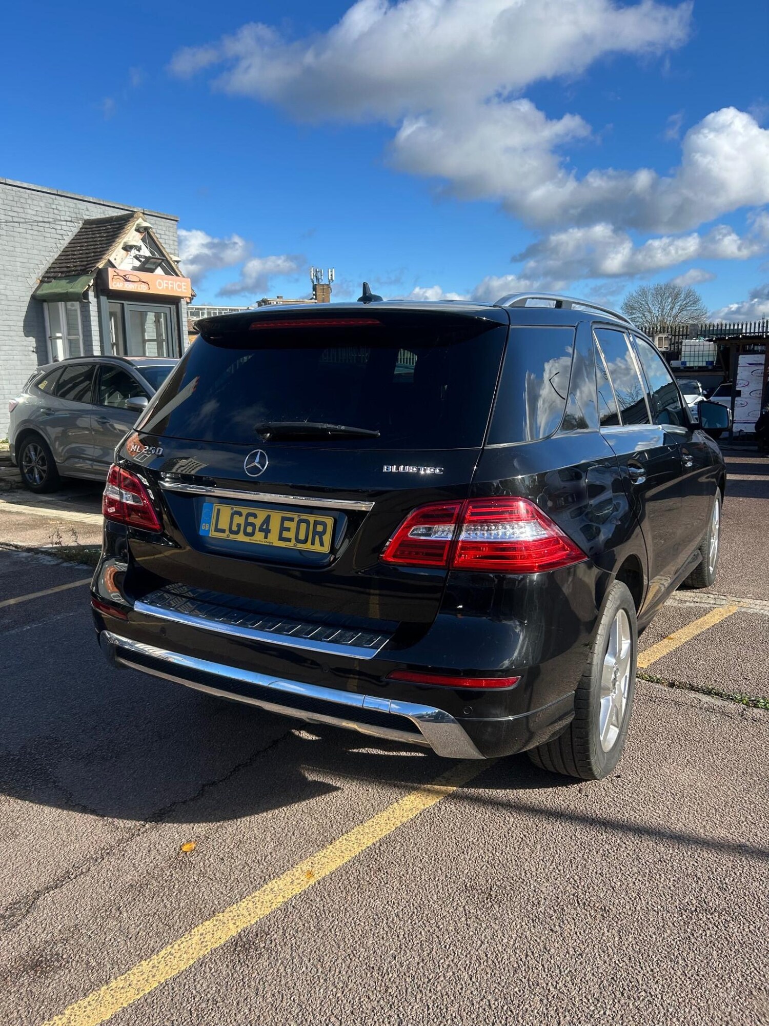 Used Mercedes-Benz M Class 2014 for sale - 76581322: Photo 6