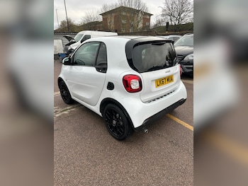 Used smart fortwo 2017 for sale - 76711708: Photo