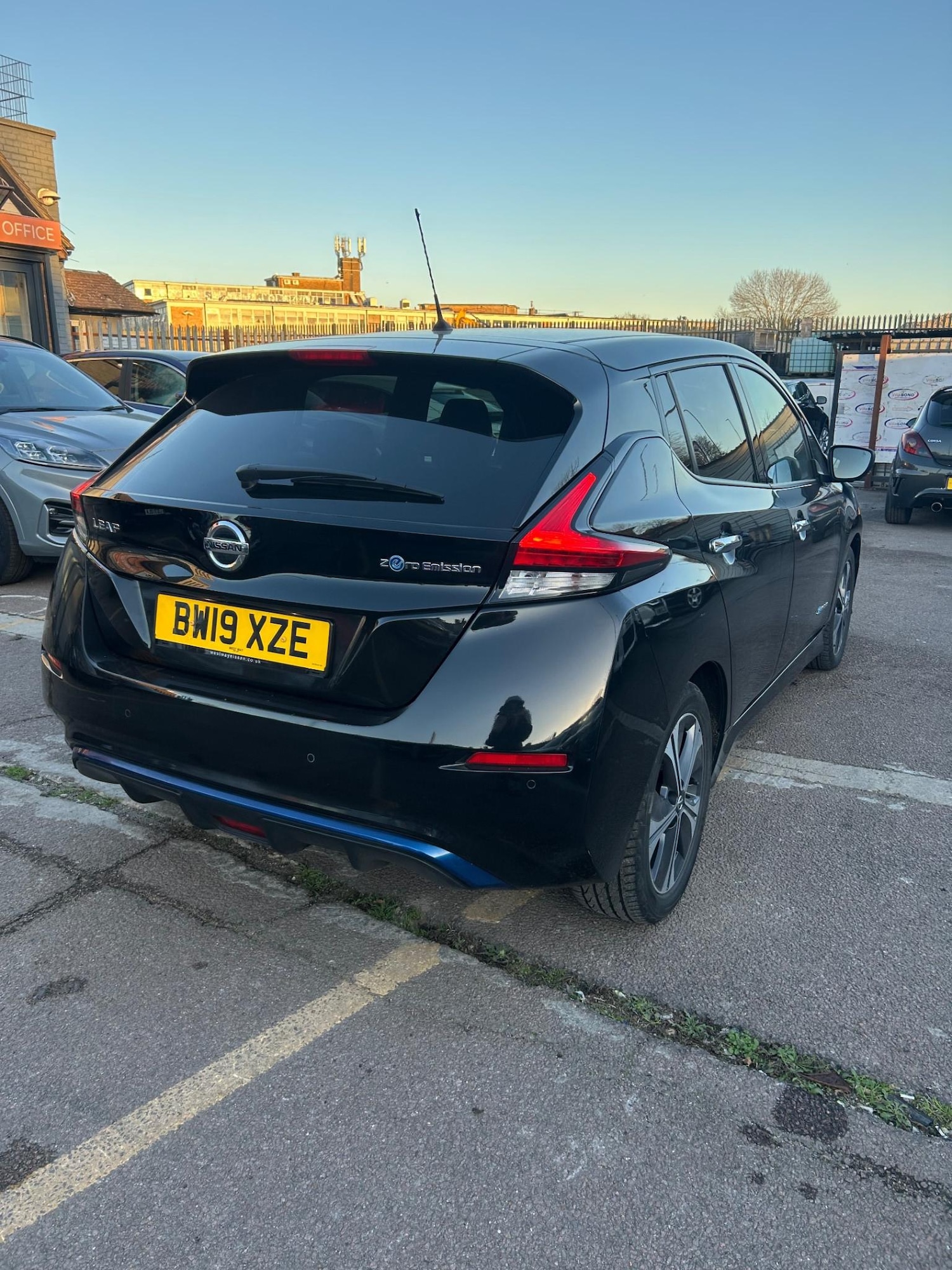 Used Nissan Leaf 2019 for sale - 77088359: Photo 6