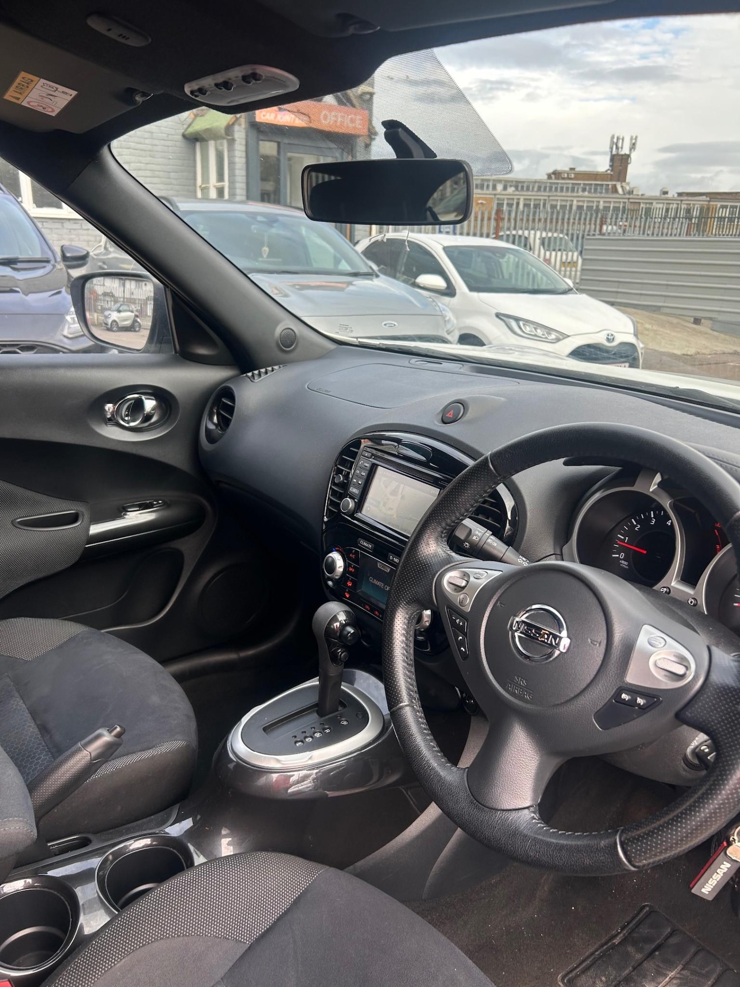 Used Nissan Juke 2015 for sale - 76581324: Photo 6
