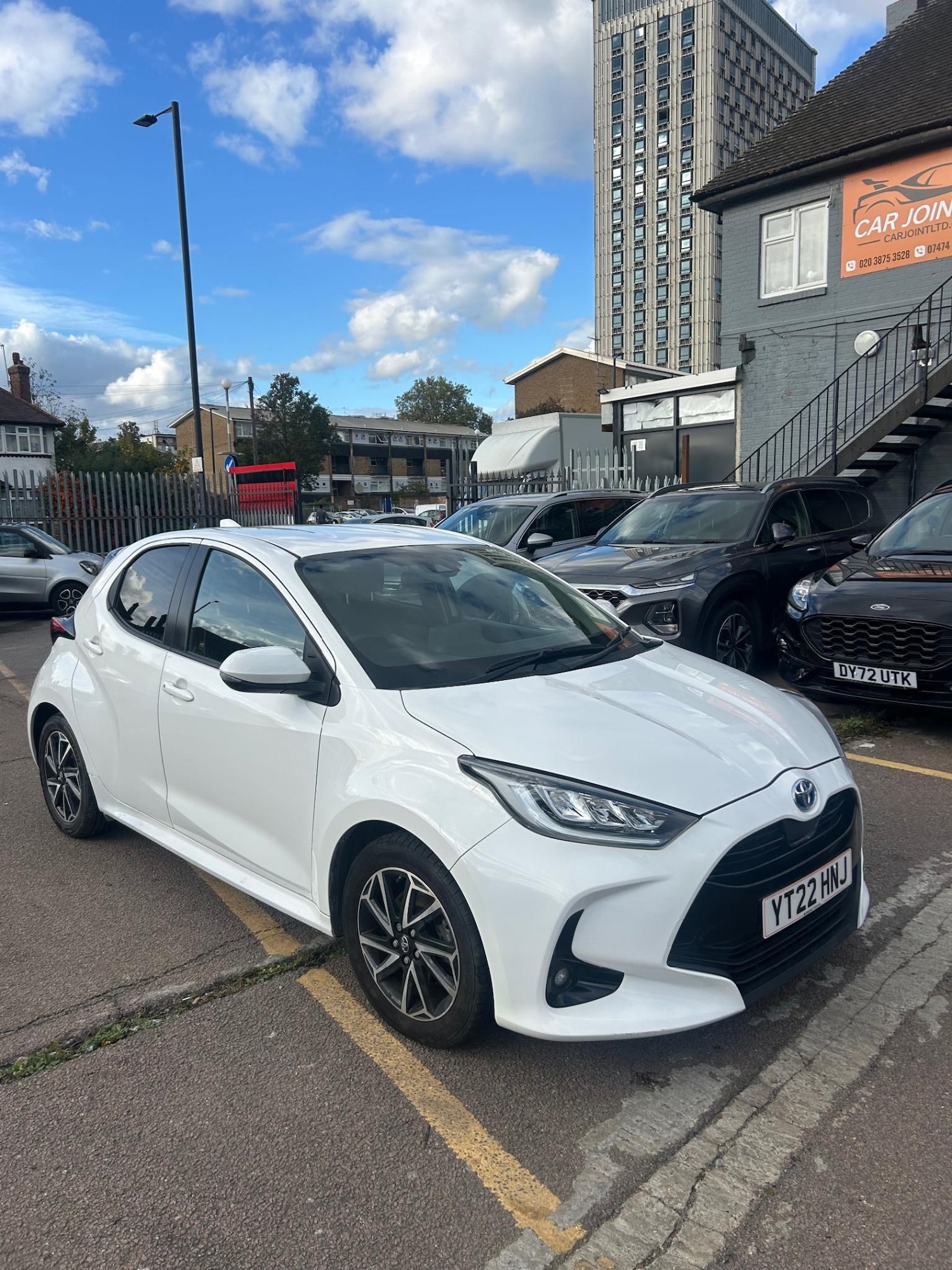 Used Toyota Yaris 2022 for sale - 76581321: Photo 1