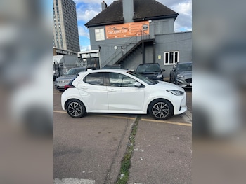 Used Toyota Yaris 2022 for sale - 76581321: Photo