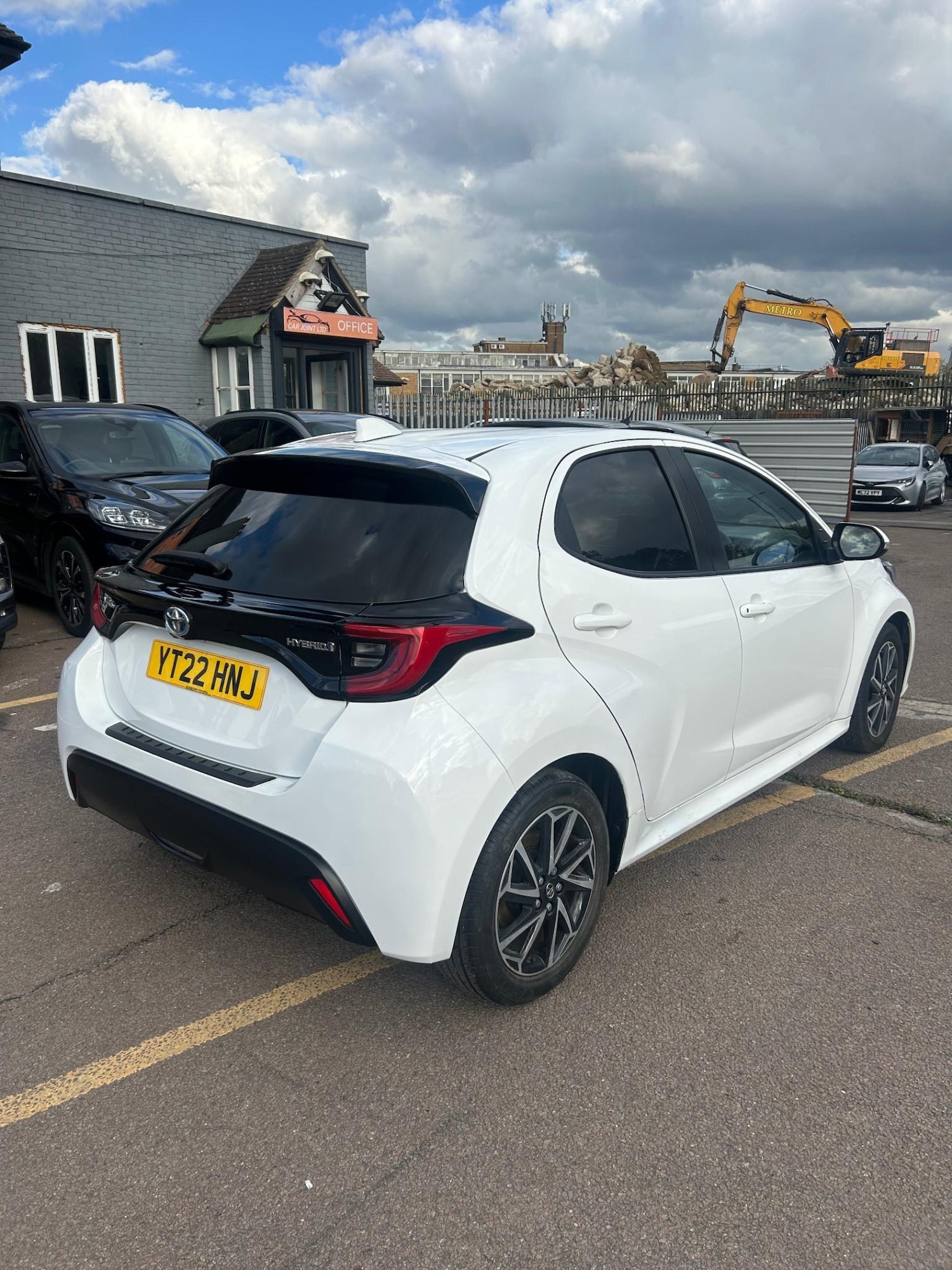 Used Toyota Yaris 2022 for sale - 76581321: Photo 4