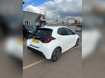 Used Toyota Yaris 2022 for sale - 76581321: Photo