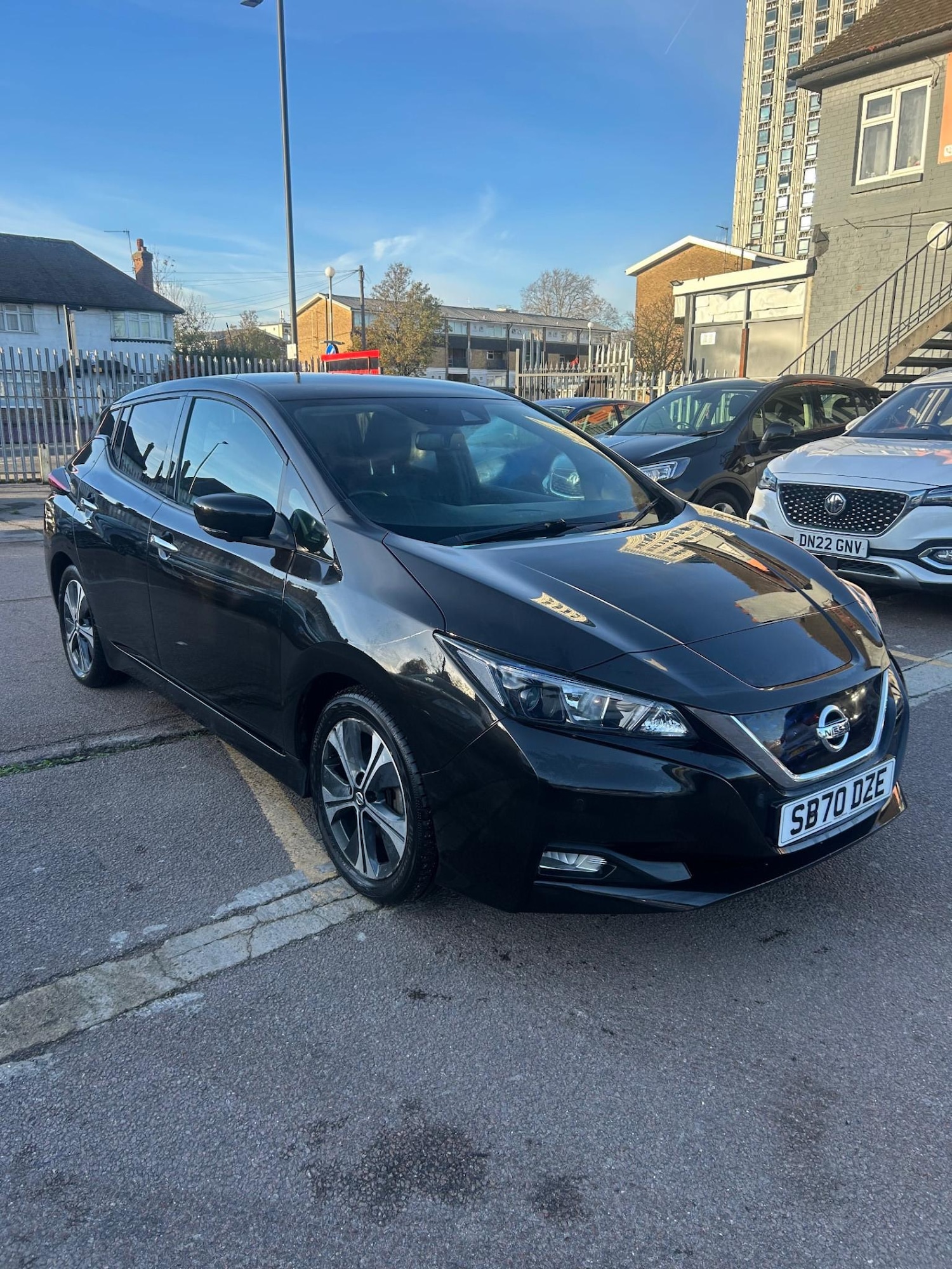 Used Nissan Leaf 2020 for sale - 76711710: Photo 1