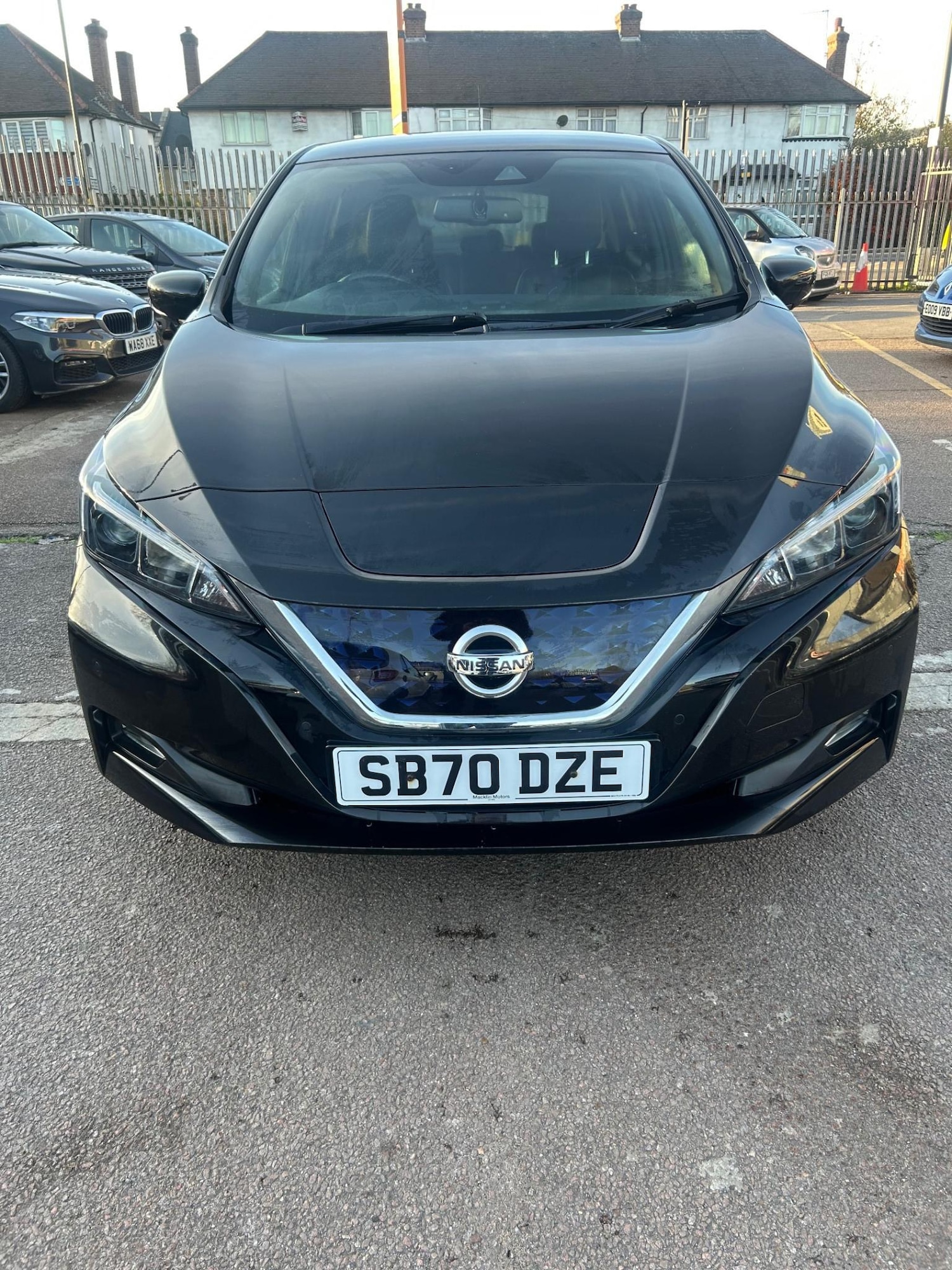 Used Nissan Leaf 2020 for sale - 76711710: Photo 2