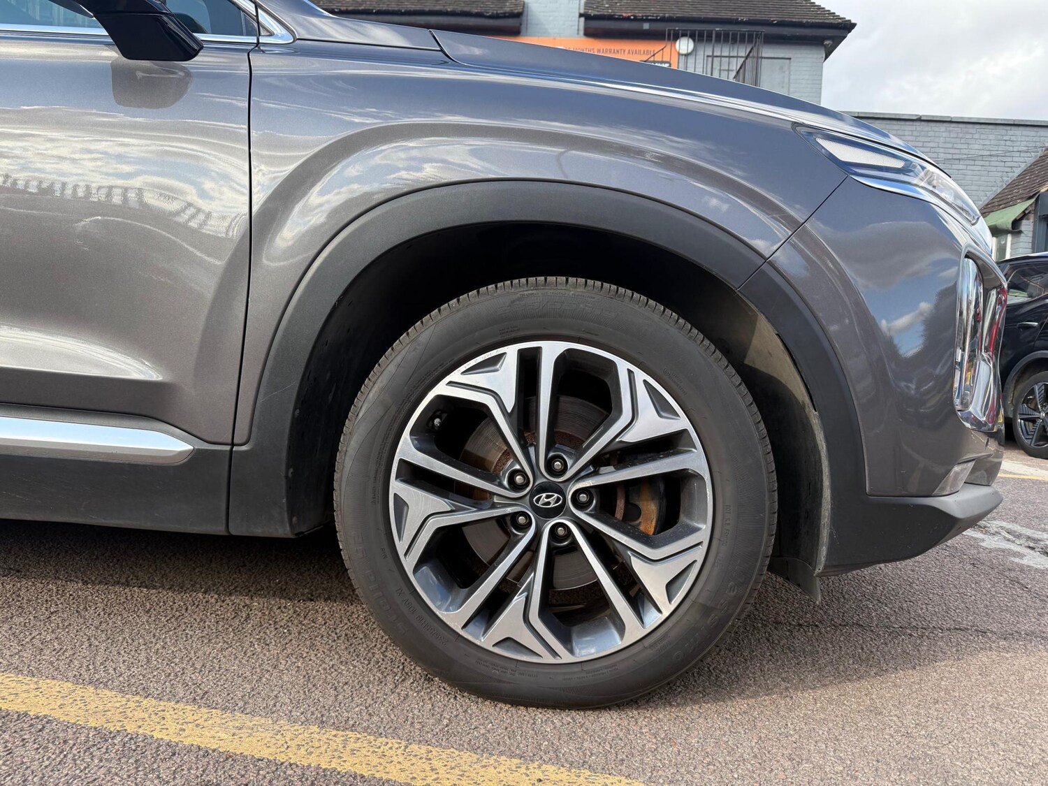 Used Hyundai Santa Fe 2019 for sale - 76581338: Photo 9