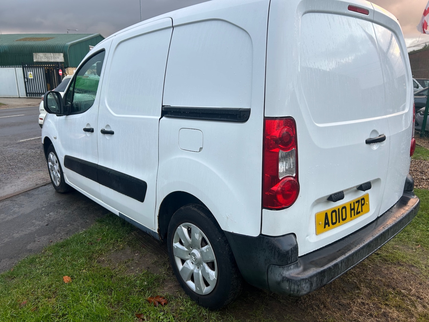 Used Citroen Berlingo 2010 for sale - 76696683: Photo 4