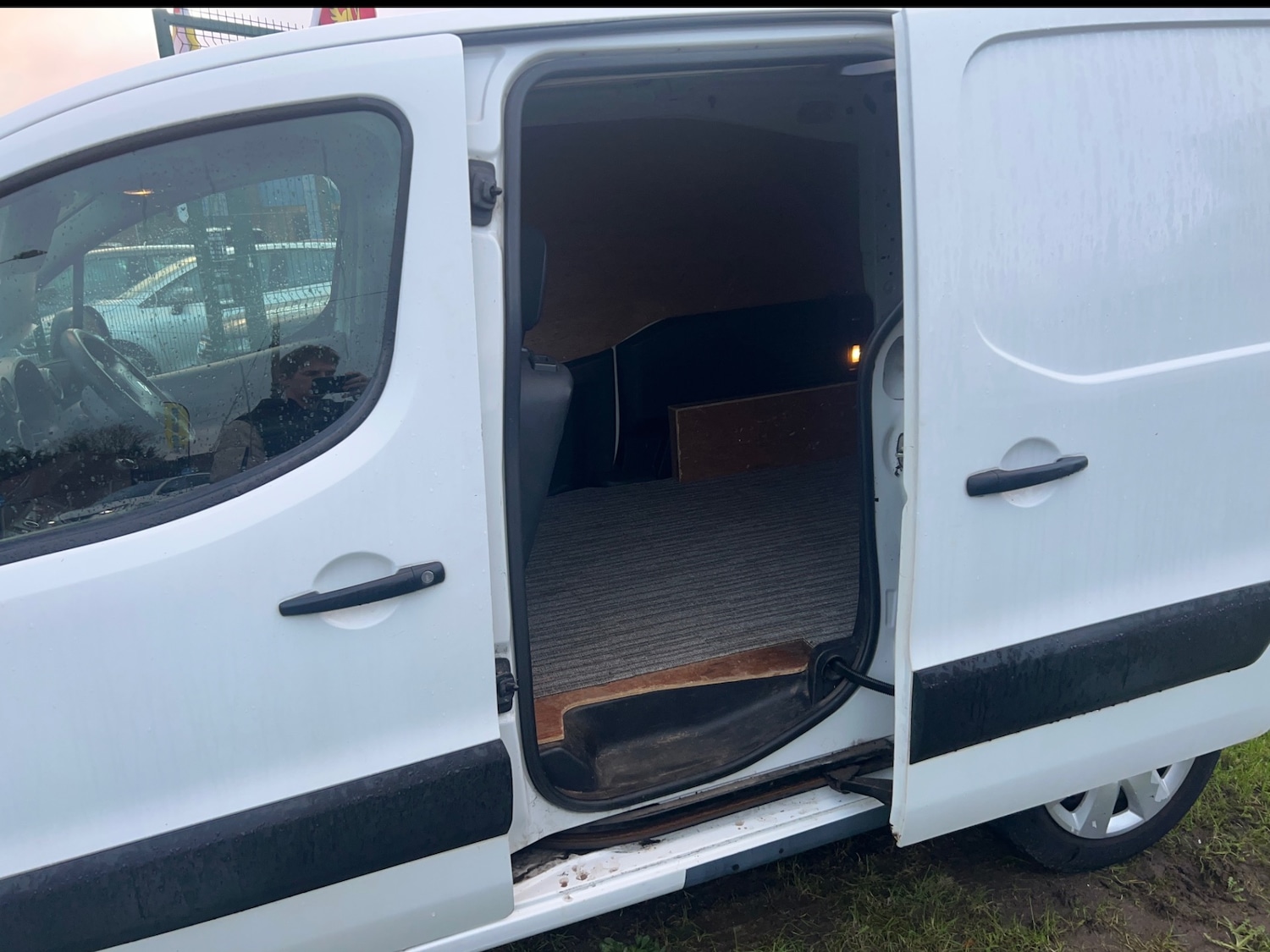 Used Citroen Berlingo 2010 for sale - 76696683: Photo 8