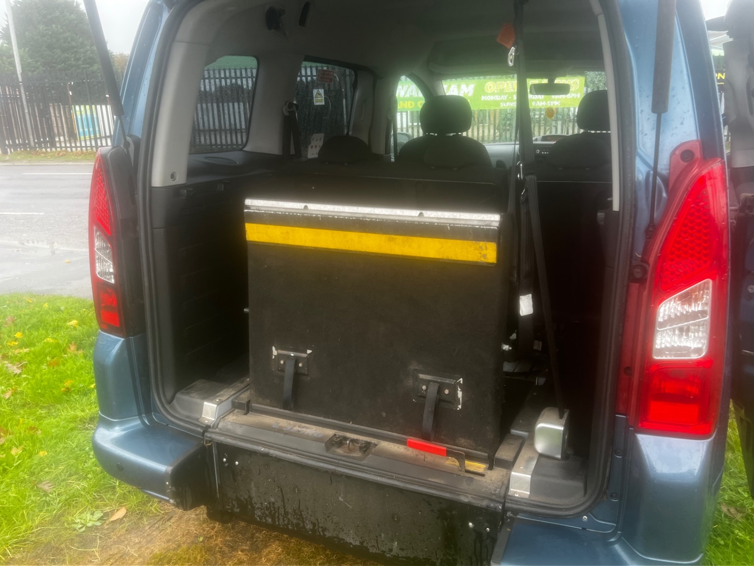 Used Peugeot Partner Tepee 2013 for sale - 76353388: Photo 10