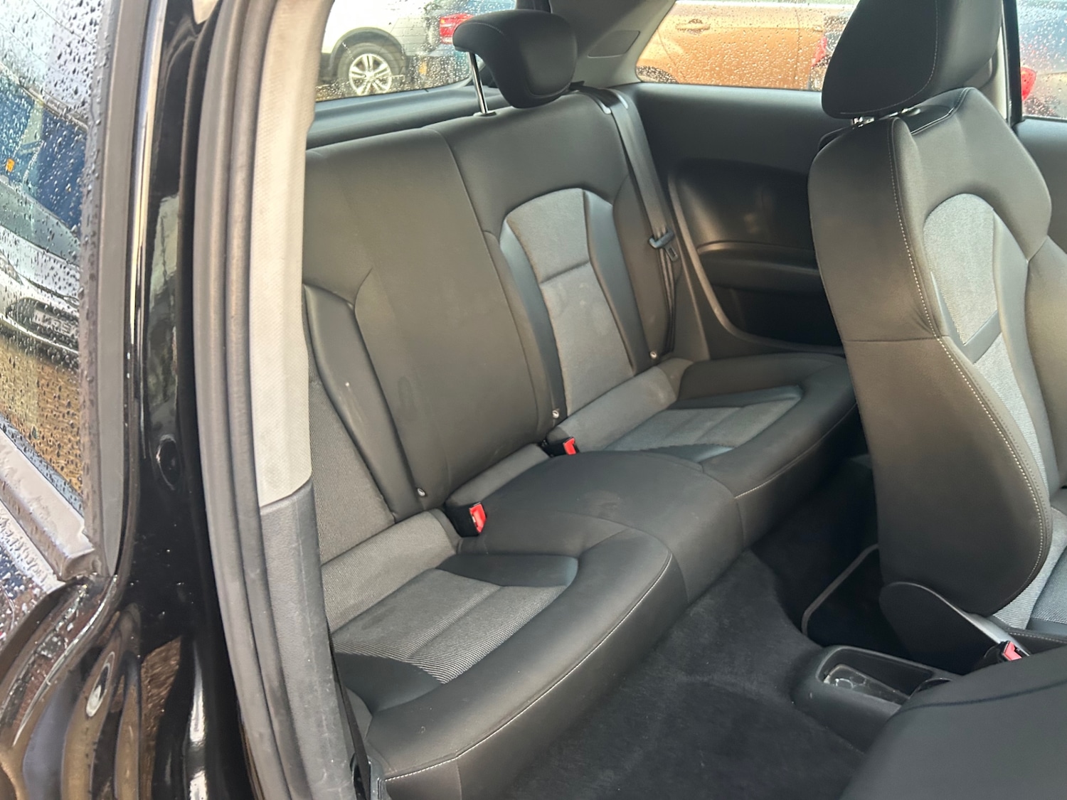 Used Audi A1 2014 for sale - 76696647: Photo 8