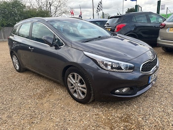 Used Kia Ceed 2014 for sale - 78267445: Photo