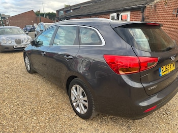 Used Kia Ceed 2014 for sale - 78267445: Photo