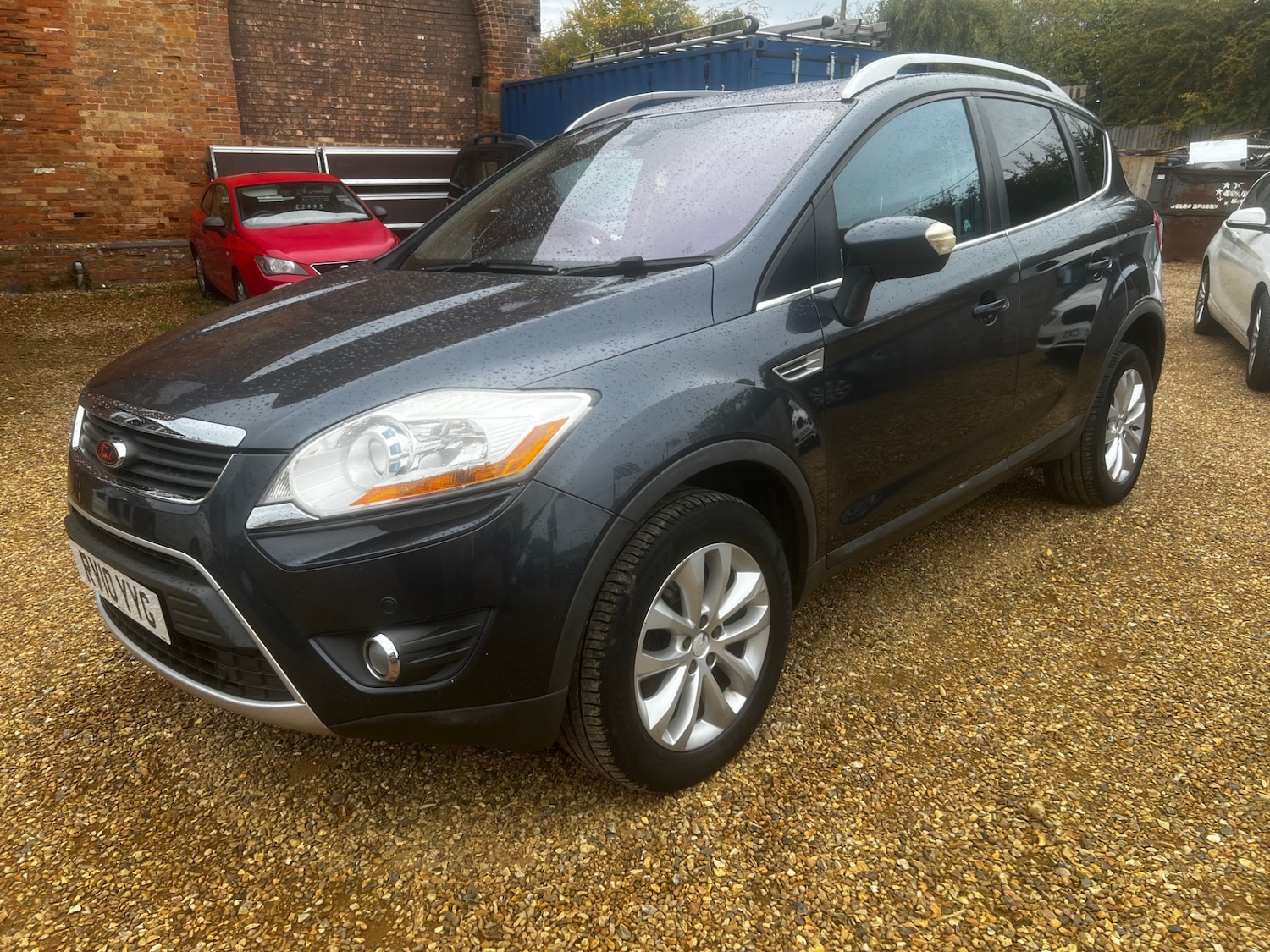 Used Ford Kuga 2010 for sale - 76130315: Photo 3