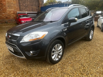 Used Ford Kuga 2010 for sale - 76130315: Photo 3