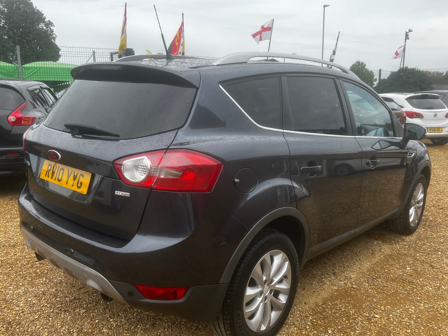 Used Ford Kuga 2010 for sale - 76130315: Photo 6
