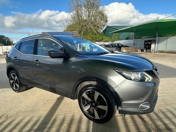 Used Nissan Qashqai 2016 for sale - 78552504: Photo
