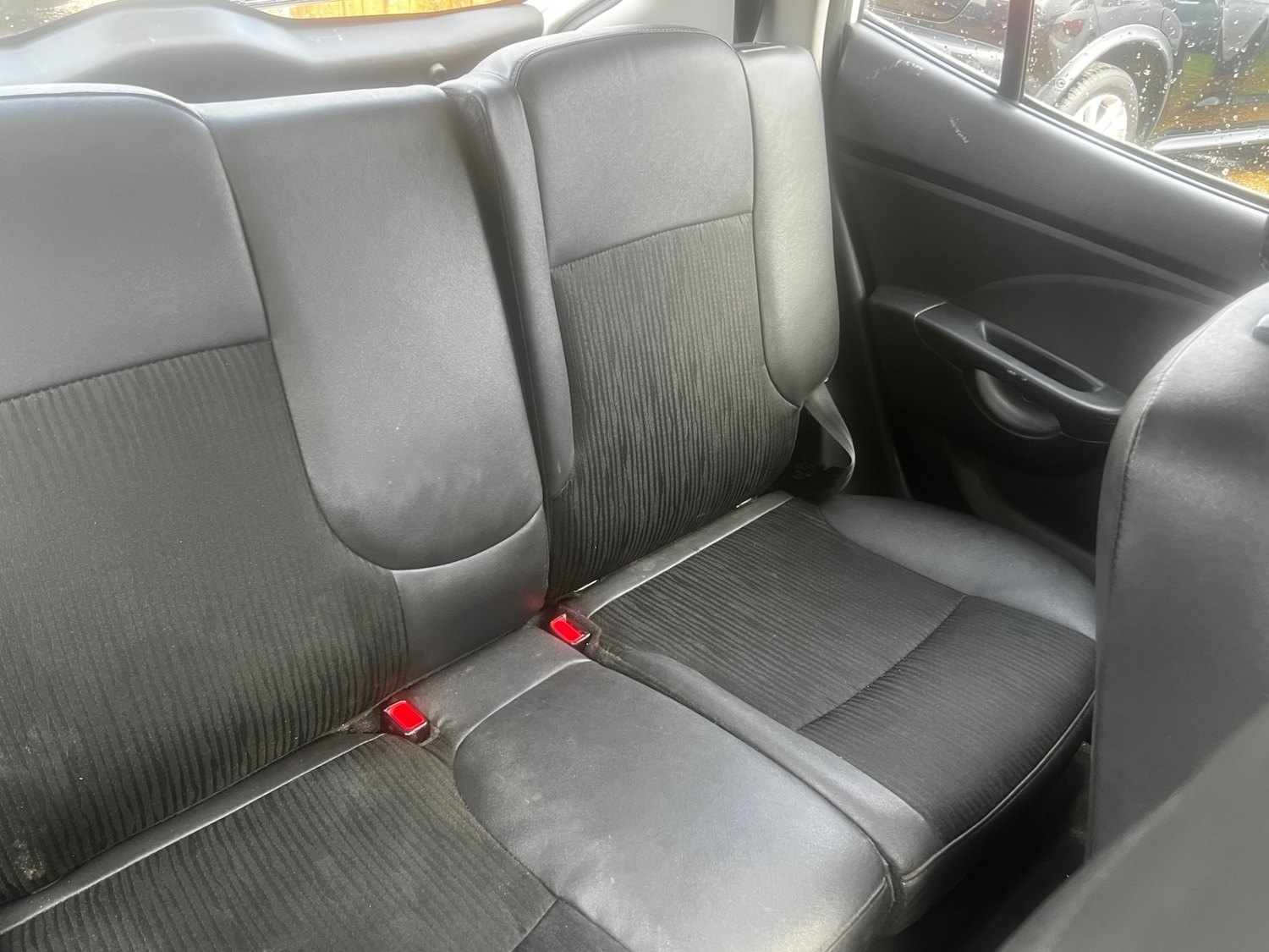 Used Kia Picanto 2010 for sale - 76331999: Photo 8