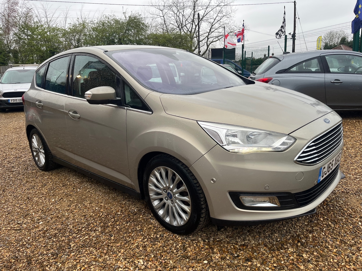 Used Ford C-Max 2015 for sale - 78061578: Photo 3