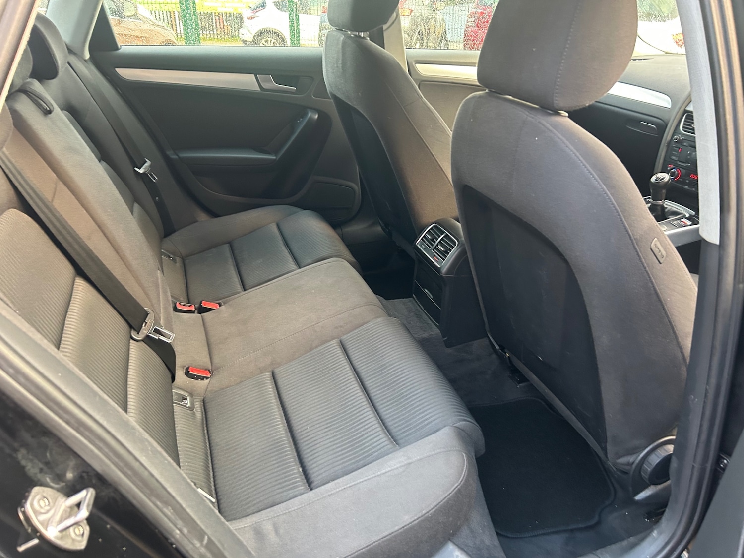 Used Audi A4 2010 for sale - 76696608: Photo 8