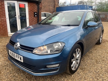 Used Volkswagen Golf 2015 for sale - 78139738: Photo