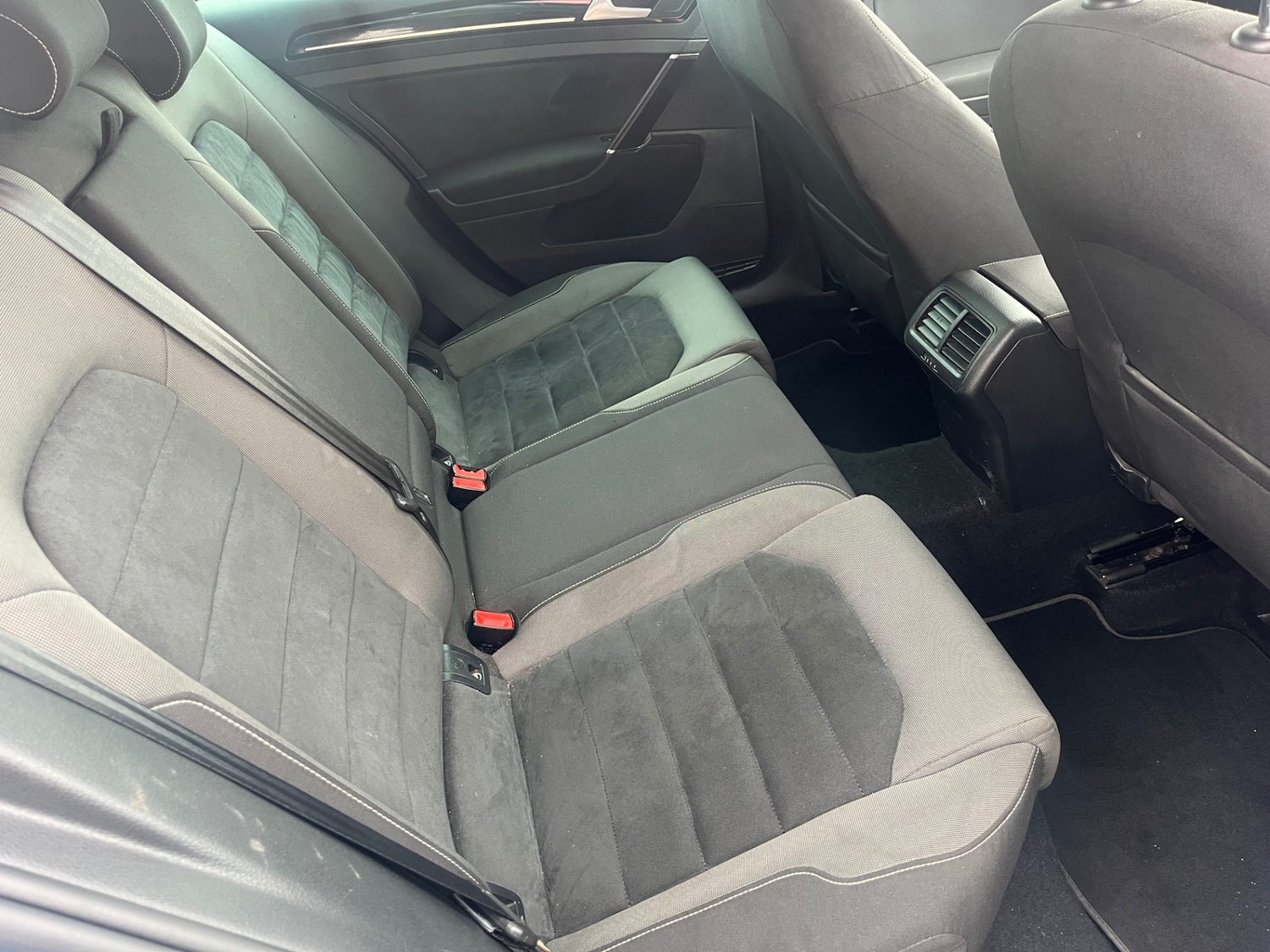 Used Volkswagen Golf 2015 for sale - 78139738: Photo 8