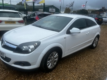 Used Vauxhall Astra 2010 for sale - 76299672: Photo