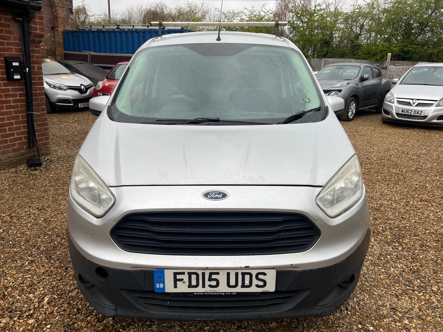 Used Ford Transit Courier 2015 for sale - 78061696: Photo 2